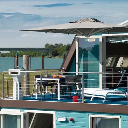 ホテル Marina Azzurra 4*