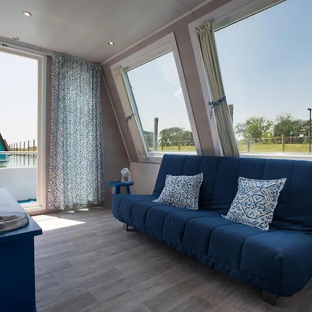 Marina Azzurra فندق لينانو سابيادورو