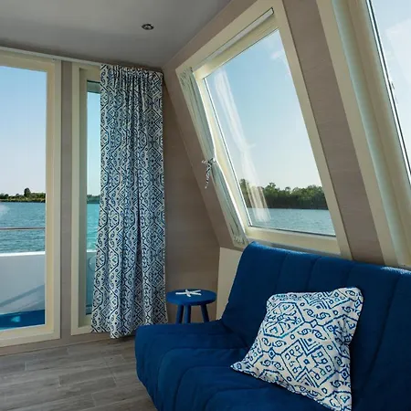 فندق Marina Azzurra