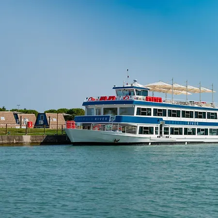 Marina Azzurra