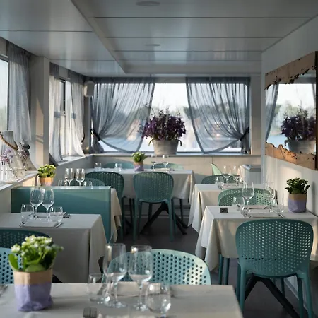 Hotel Marina Azzurra 4*
