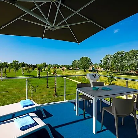 Marina Azzurra 4*
