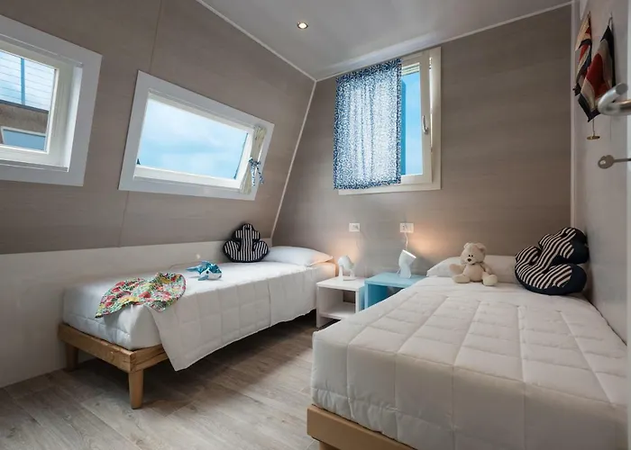 Hotel Marina Azzurra 4*